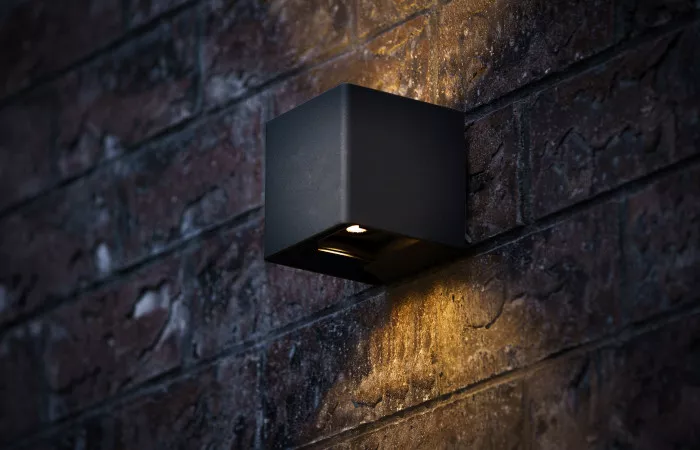 Ixion 230W 2